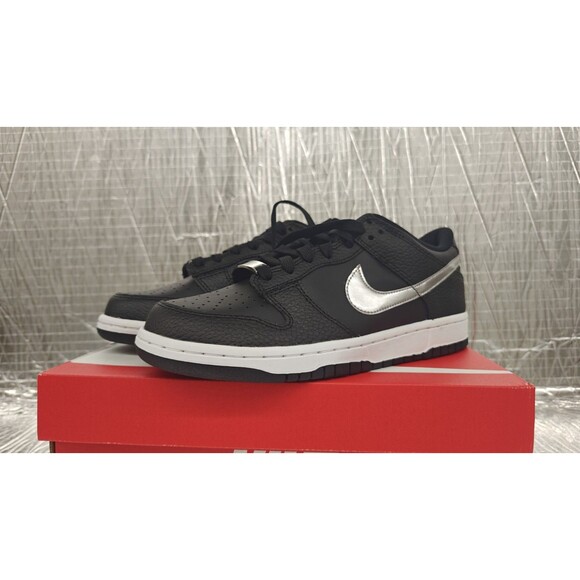 Nike Dunk Low (GS) NBA 75th Anniversary Spurs DC9560-001 Size 7Y